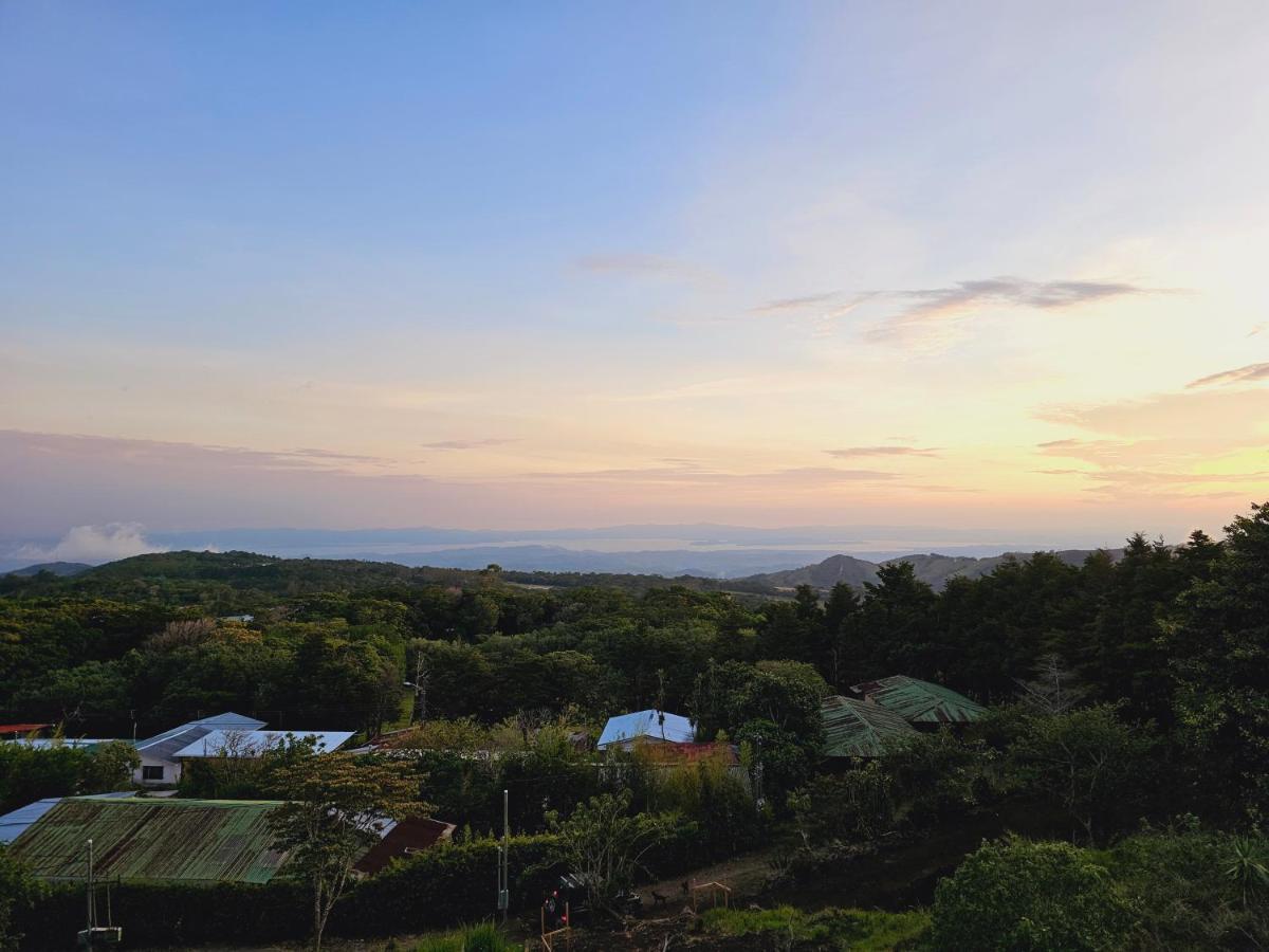 Wind Houses, Casas De Viento Monteverde 外观 照片