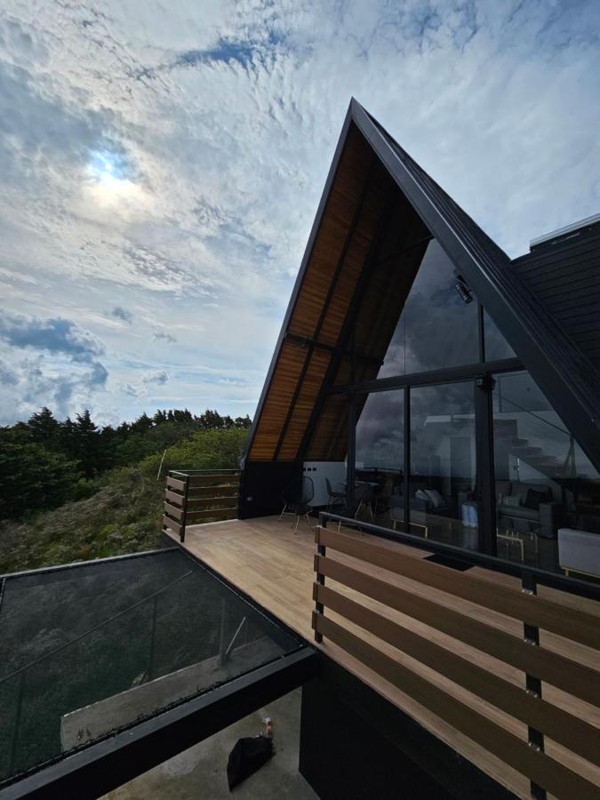 Wind Houses, Casas De Viento Monteverde 外观 照片